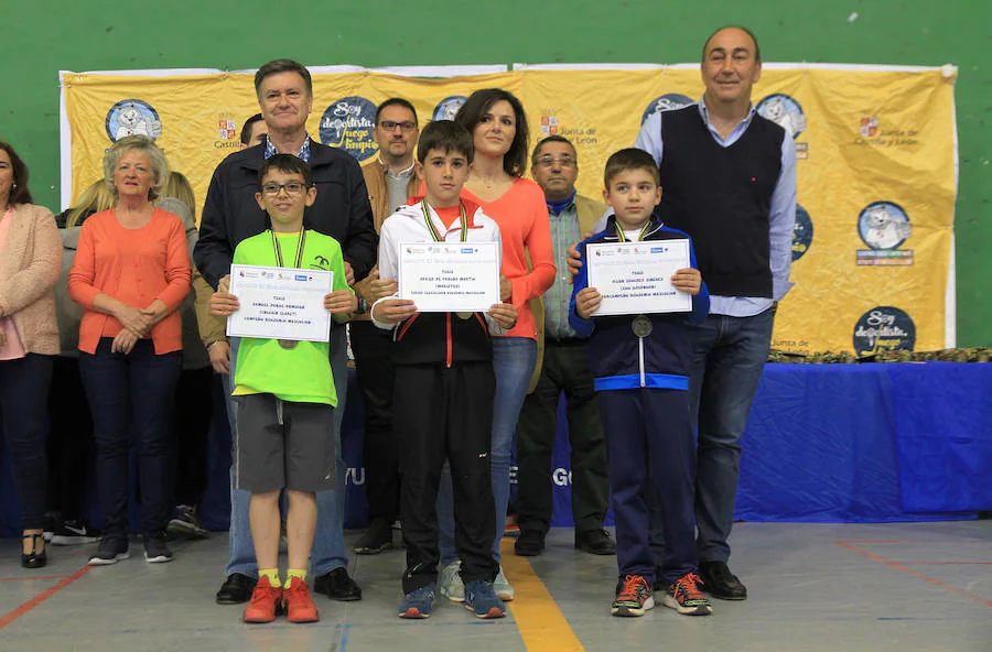 Fotos: Entrega de premios de los Juegos Escolares (1)