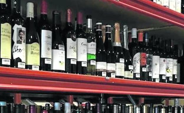 Vinoval ha vuelto a recibir los vinos españoles en Valladolid. 