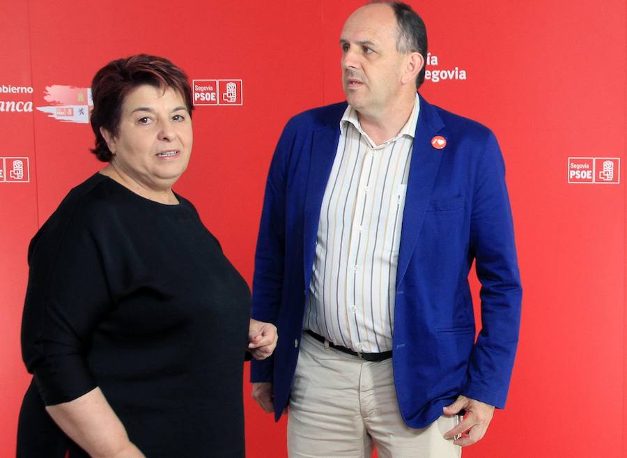 Clara Luquero y José Luis Aceves, en la noche electoral.