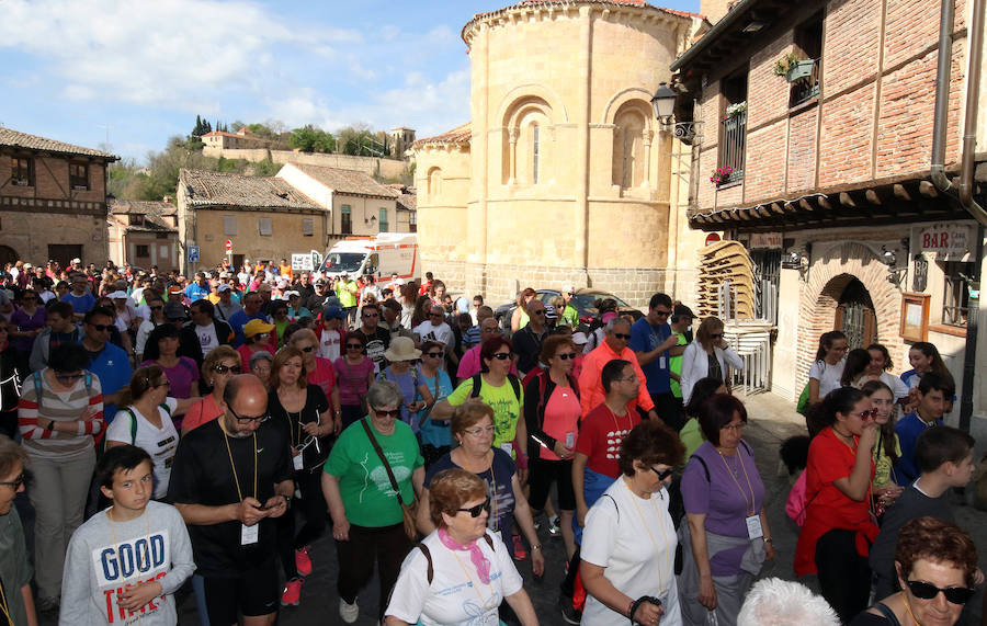 Fotos: Caminata solidaria de San Lorenzo