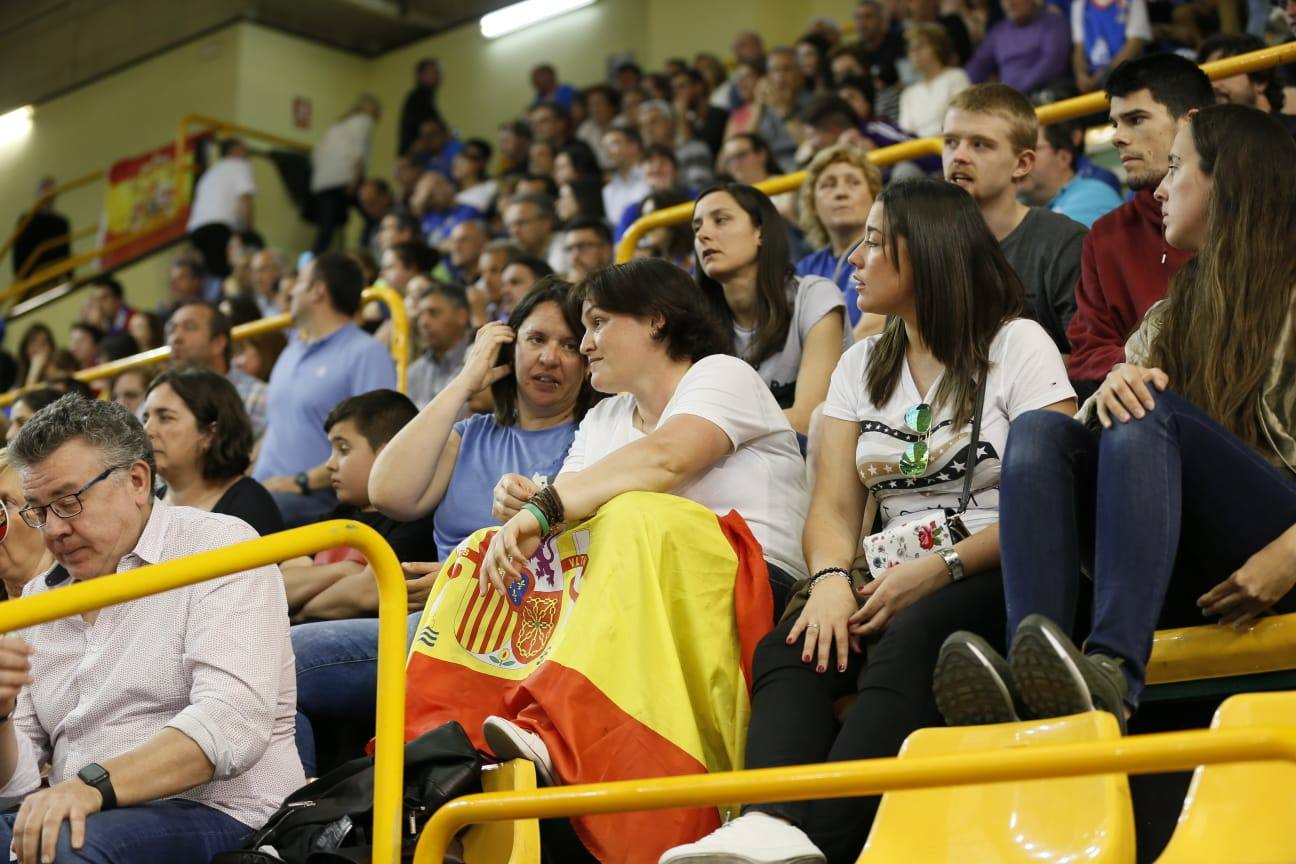 Fotos: Primer partido de la final Avenida-Girona 1