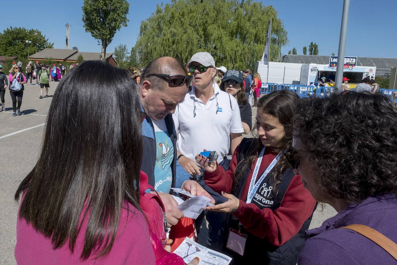 Participantes en la 42 edición de la Marcha Asprona en Valladolid