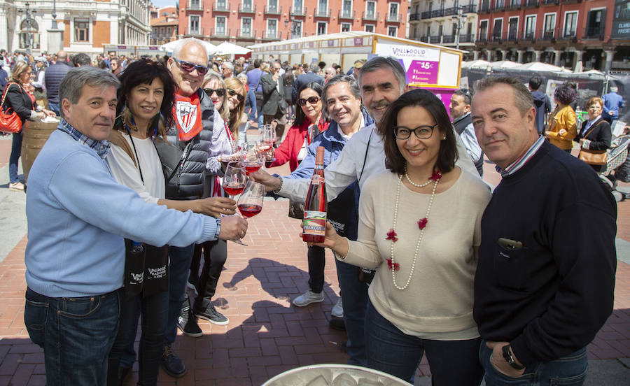 Fotos: Jornada del domingo en &#039;Valladolid, Plaza Mayor del Vino&#039;