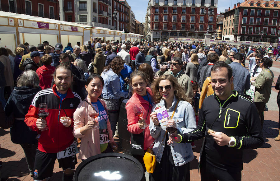 Fotos: Jornada del domingo en &#039;Valladolid, Plaza Mayor del Vino&#039;