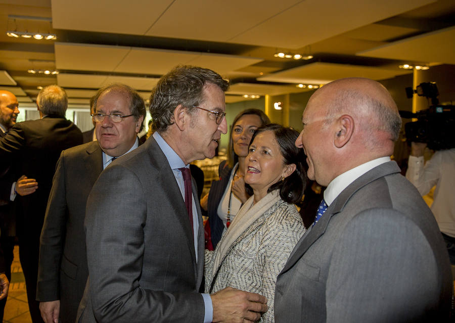 El Foro Económico organizado por El Norte de Castilla cumple diez años. Los presidentes de Castilla y León y Galicia han sido los invitados por este décimo aniversario