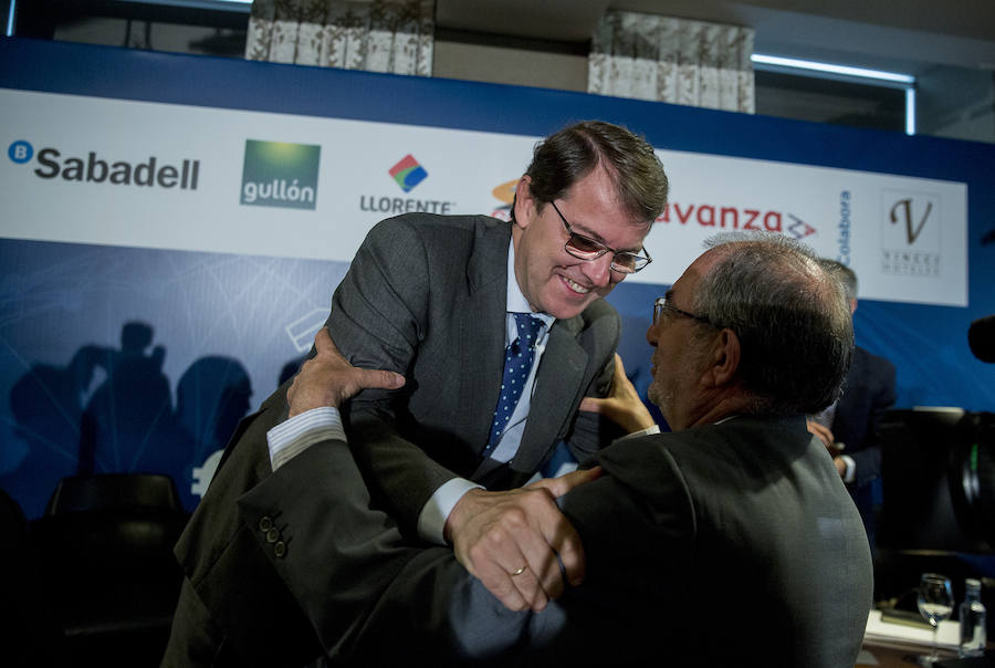 El Foro Económico organizado por El Norte de Castilla cumple diez años. Los presidentes de Castilla y León y Galicia han sido los invitados por este décimo aniversario
