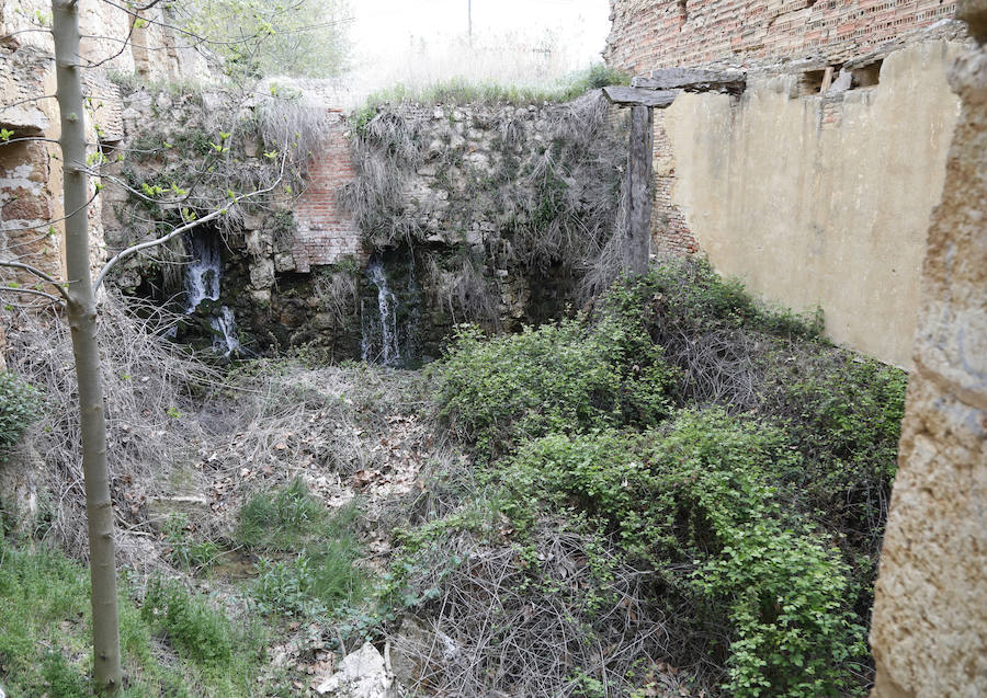 Fotos: Las esclusas 31 y 32 del Canal en la lista roja del patrimonio