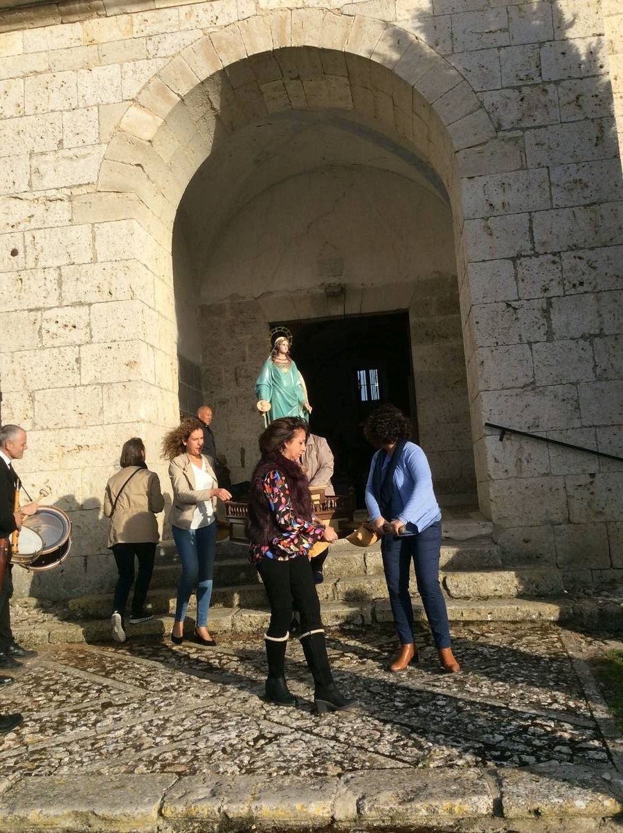 Fotos: Procesión de San Miguel en Castrodeza