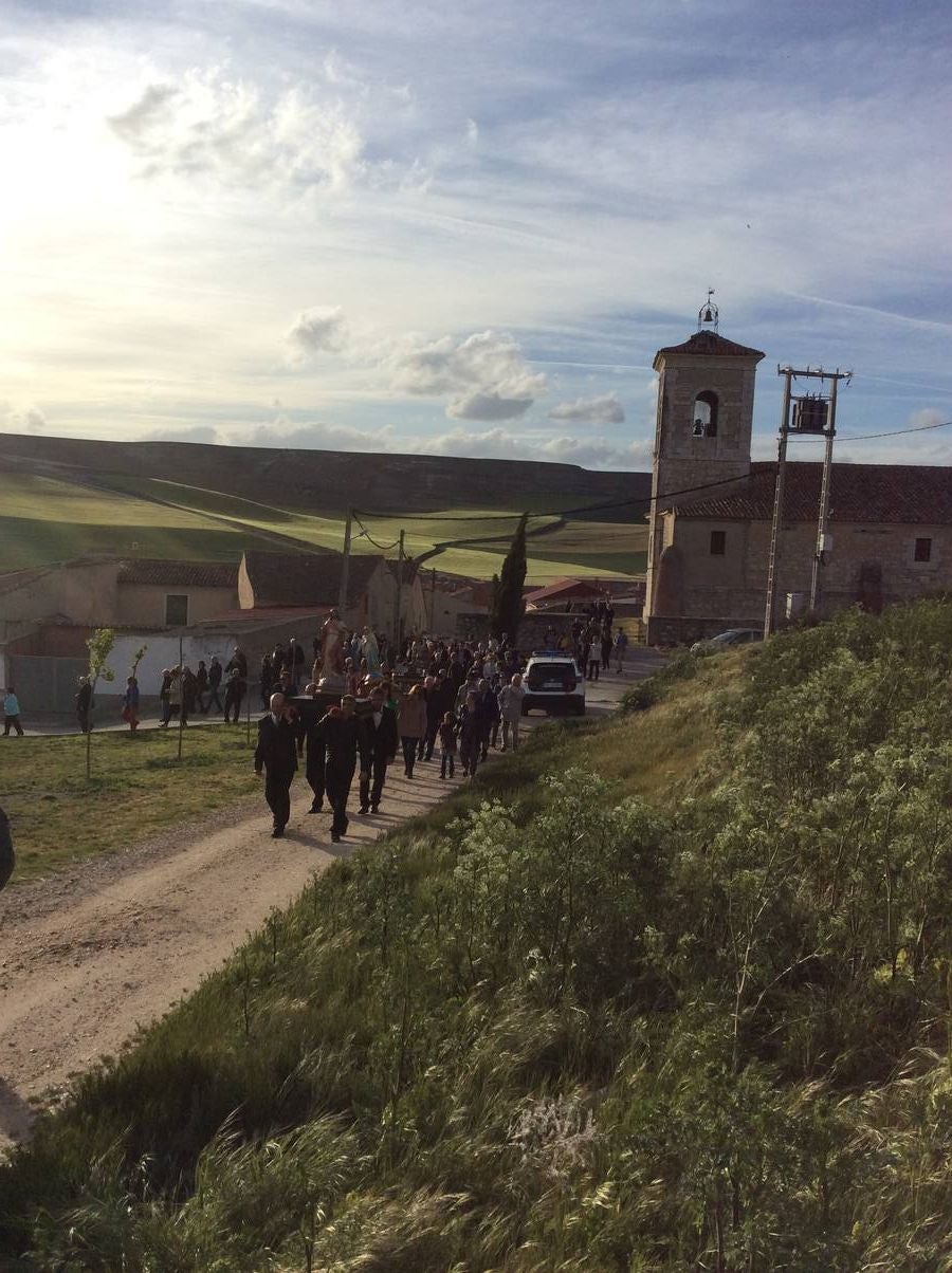 Fotos: Procesión de San Miguel en Castrodeza