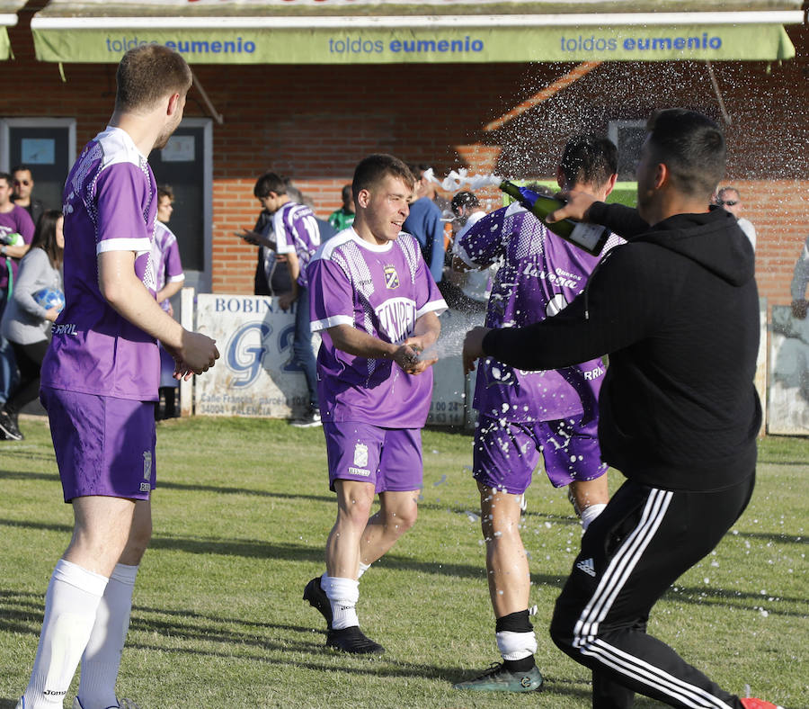 Fotos: Ascenso del Becerril a Tercera