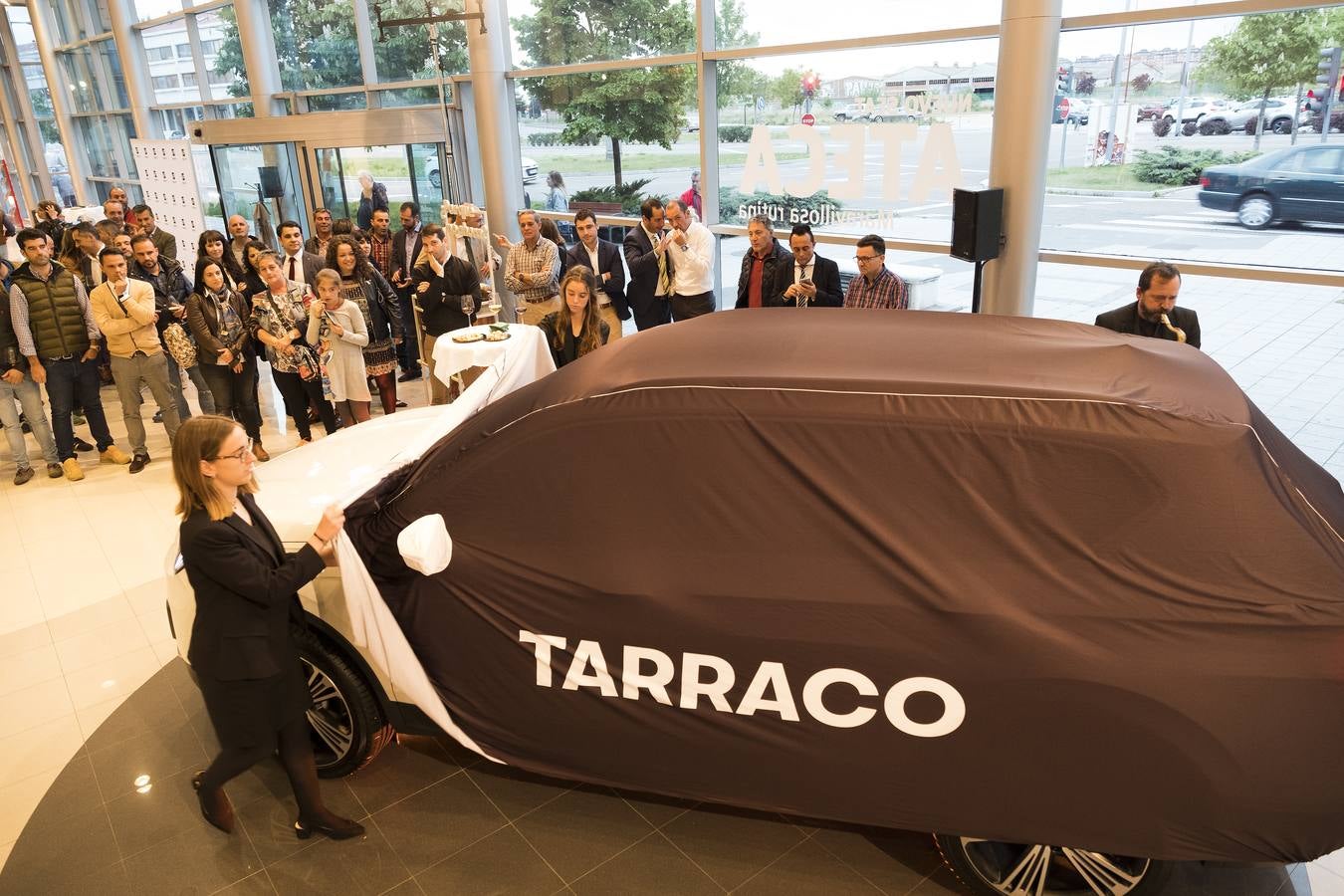 Un vehículo elegante, deportivo, versátil y confortable