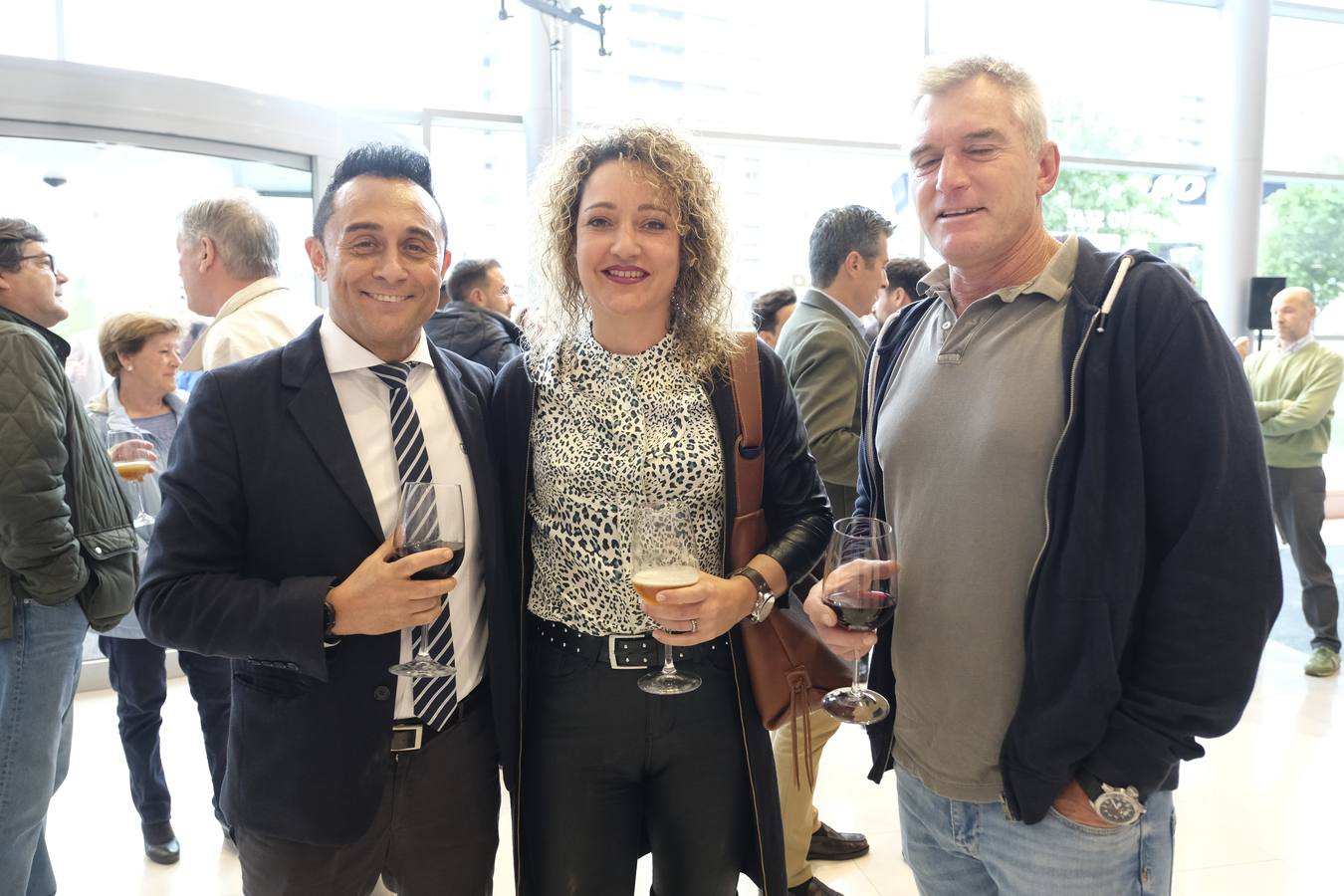 Un vehículo elegante, deportivo, versátil y confortable