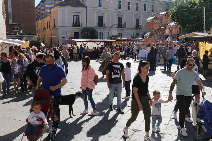 Fotos: Mercado Castellano en la plaza de San Pablo