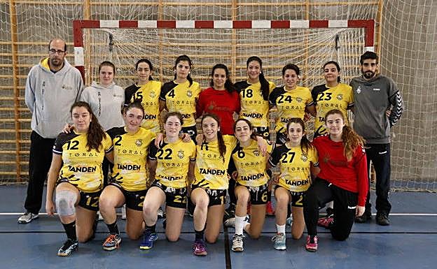 la plantilla del equipo juvenil femenino. 