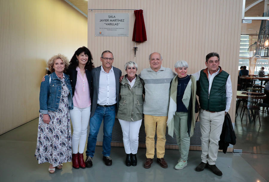 Fotos: Homenaje a Tom Walker en el Festival de Teatro y Artes de Calle de Valladolid