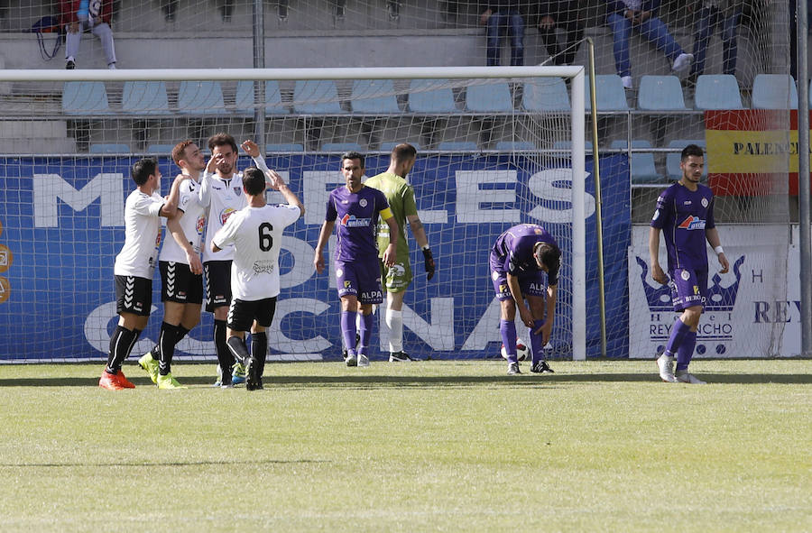 Fotos: Palencia Cristo Atlético 0 - 2 Gimnástica Segoviana