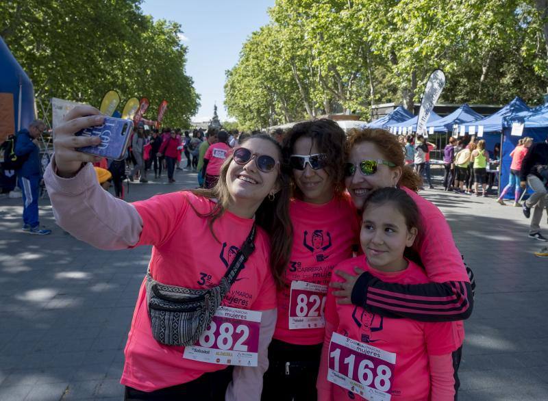 El Campo Grande se tiñó ayer de rosa para disfrutar de la tercera Carrera y Marcha de las Mujeres, que organizó El Norte de Castilla. El triunfo individual fue para Andrea Román (190), pero la clasificación general fue para todas las mujeres.