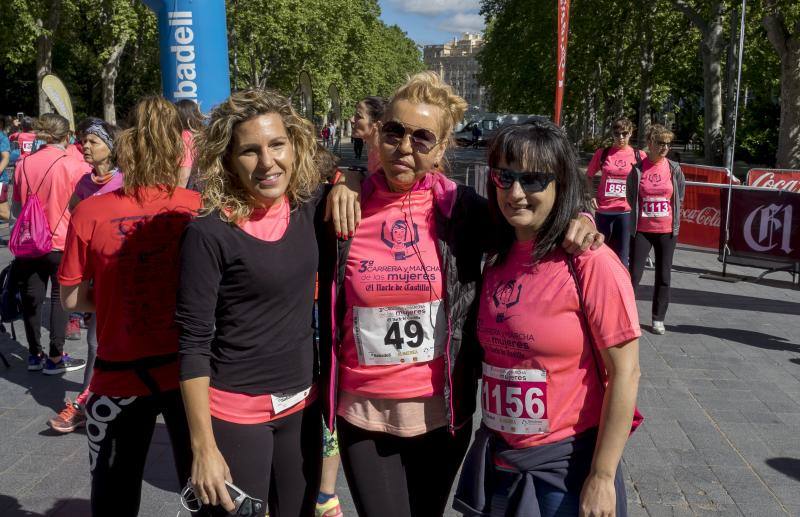 El Campo Grande se tiñó ayer de rosa para disfrutar de la tercera Carrera y Marcha de las Mujeres, que organizó El Norte de Castilla. El triunfo individual fue para Andrea Román (190), pero la clasificación general fue para todas las mujeres.