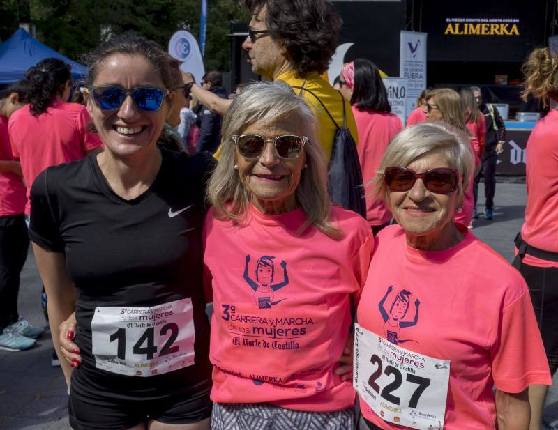 El Campo Grande se tiñó ayer de rosa para disfrutar de la tercera Carrera y Marcha de las Mujeres, que organizó El Norte de Castilla. El triunfo individual fue para Andrea Román (190), pero la clasificación general fue para todas las mujeres.