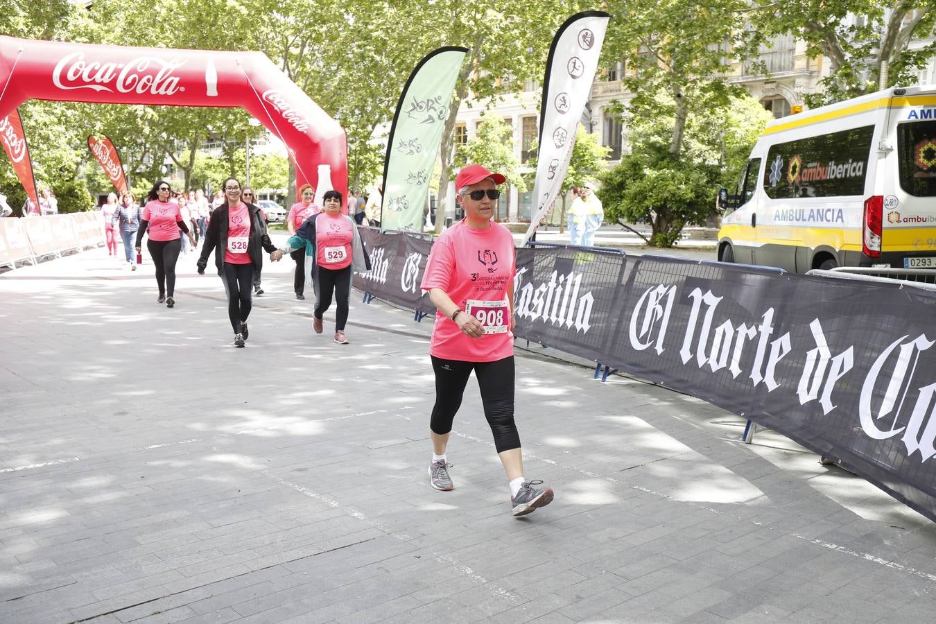 La buena mañana acompañó a las participantes en la Carrera y Marcha de las Mujeres, organizada por El Norte de Castilla. 