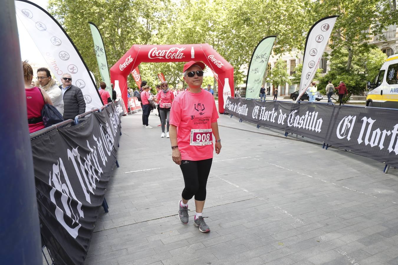 La buena mañana acompañó a las participantes en la Carrera y Marcha de las Mujeres, organizada por El Norte de Castilla. 