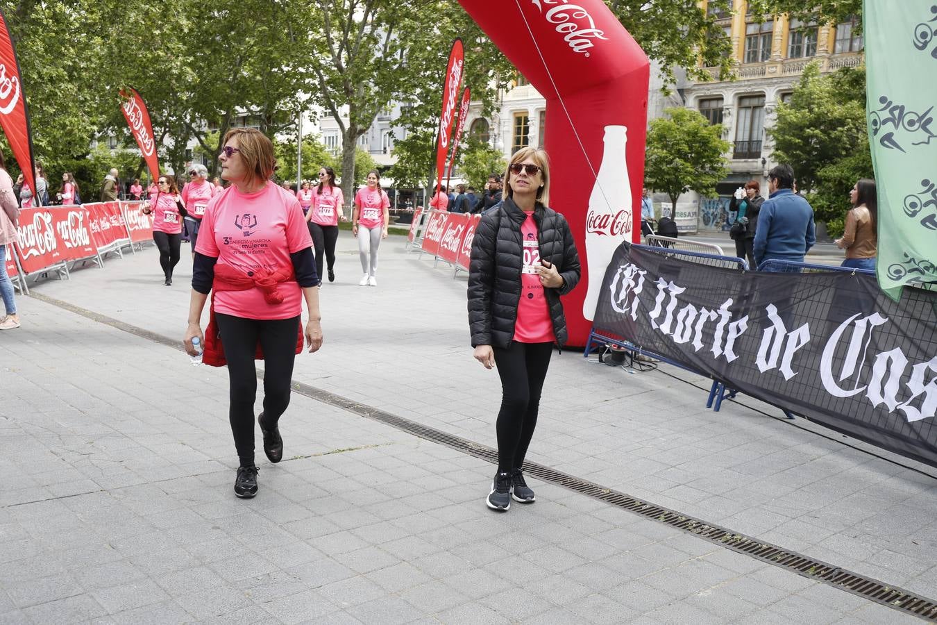 La buena mañana acompañó a las participantes en la Carrera y Marcha de las Mujeres, organizada por El Norte de Castilla. 