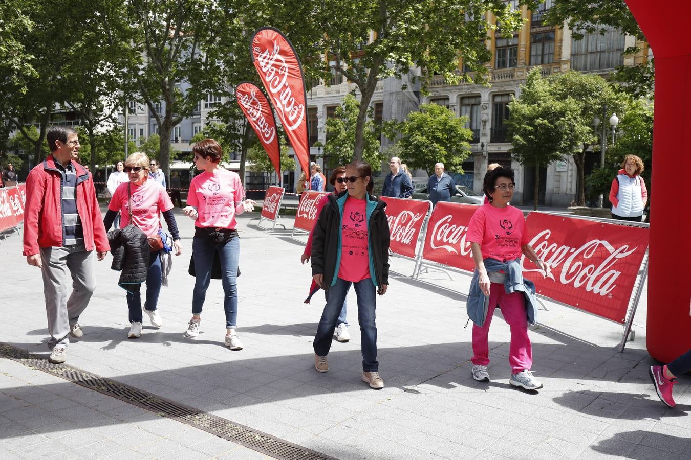 La buena mañana acompañó a las participantes en la Carrera y Marcha de las Mujeres, organizada por El Norte de Castilla. 