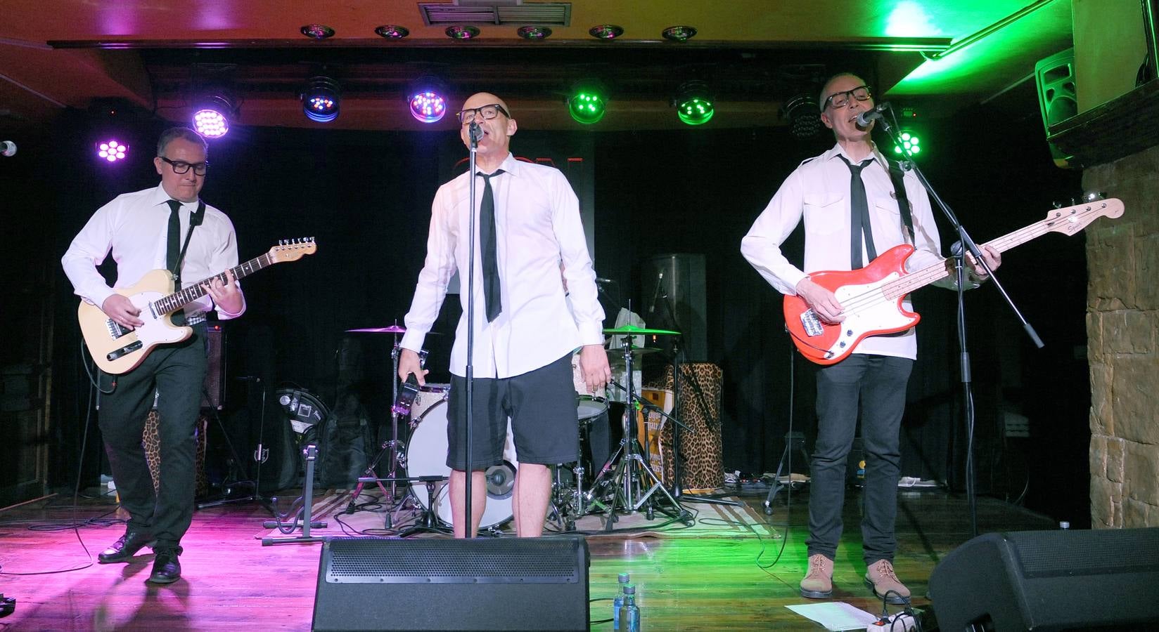 Fotos: Concierto de Hula Baby en la sala Porta Caeli de Valladolid