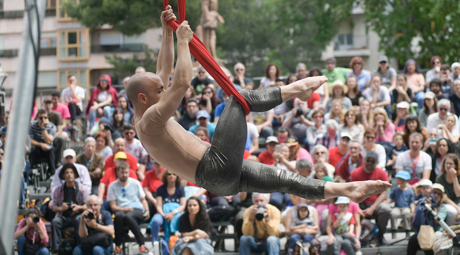 Circo Nuevo Fielato en la Plaza de la Universidad.