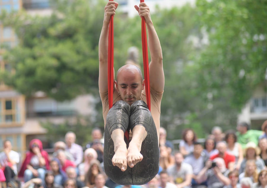 Circo Nuevo Fielato en la Plaza de la Universidad.