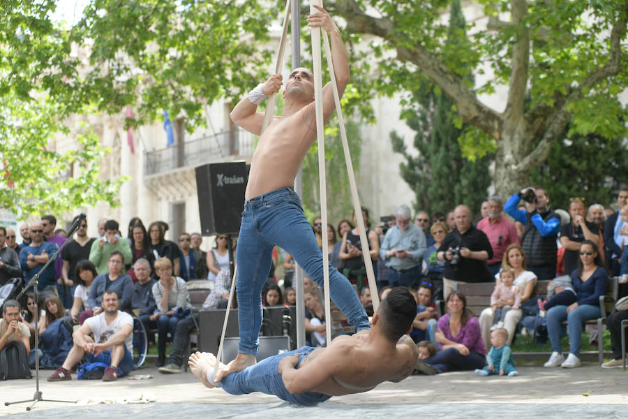 Circo Nuevo Fielato en la Plaza de la Universidad.