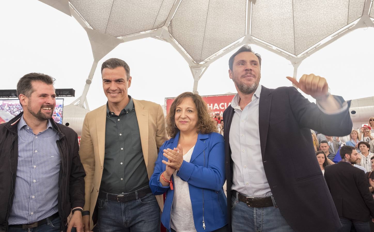 El alcalde y candidato del PSOE dice que le dedicará «a Tomás Rodríguez Bolaños lo que más hubiera querido: una rotunda victoria»