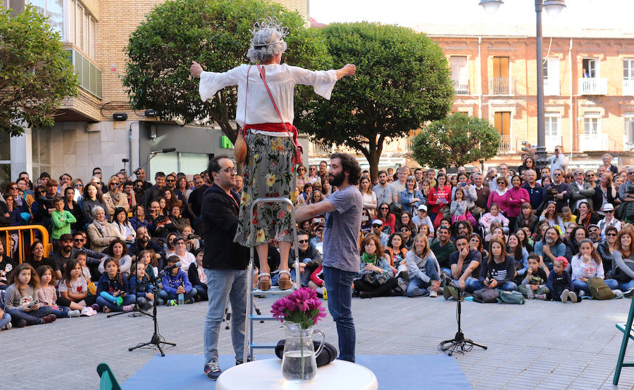 Equlibrismo, circo y mucho humor en las citas del Teatro de Calle