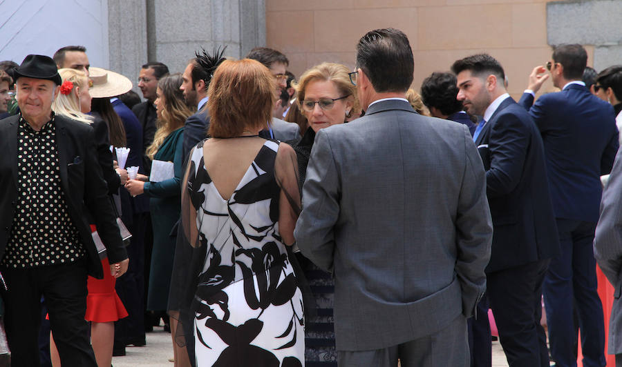 Fotos: El candidato del PP a la alcaldía de Segovia, Pablo Pérez, se casa en la jornada de reflexión