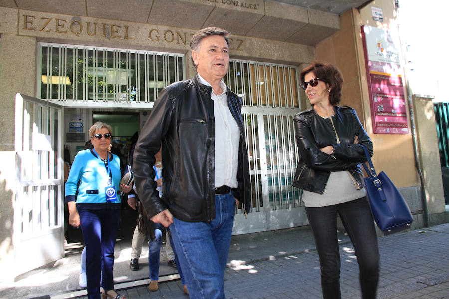 Fotos: Segovia vota en las elecciones municipales, autonómicas y europeas