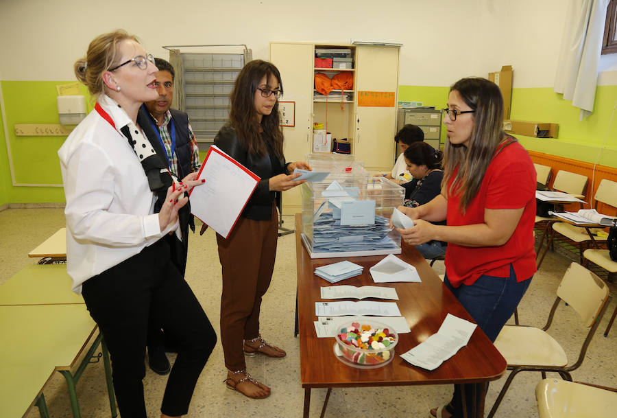 Fotos: Noche electoral en Palencia