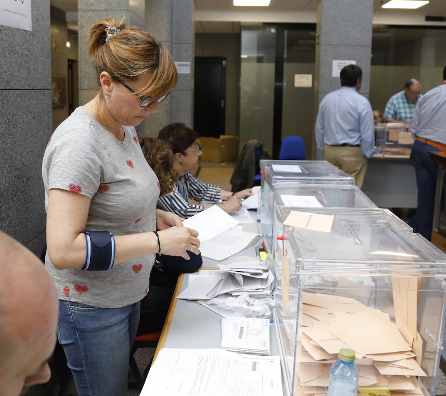 Fotos: Noche electoral en Palencia