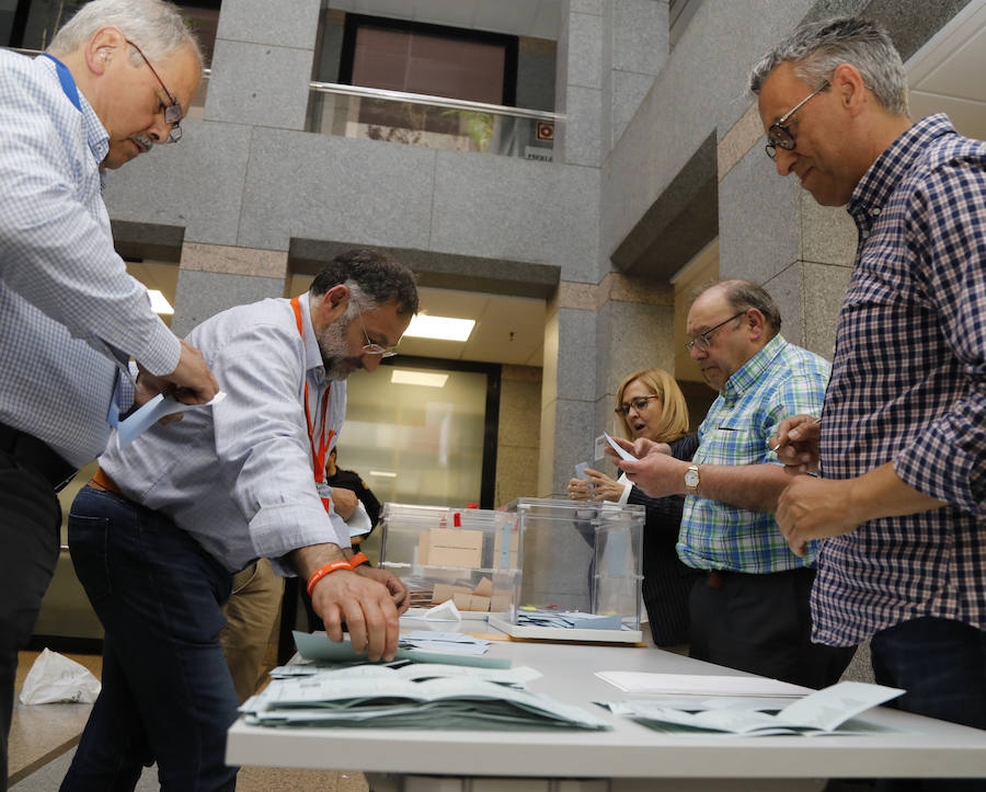 Fotos: Noche electoral en Palencia