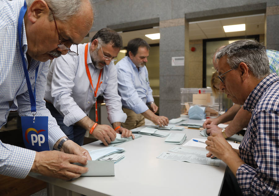 Fotos: Noche electoral en Palencia