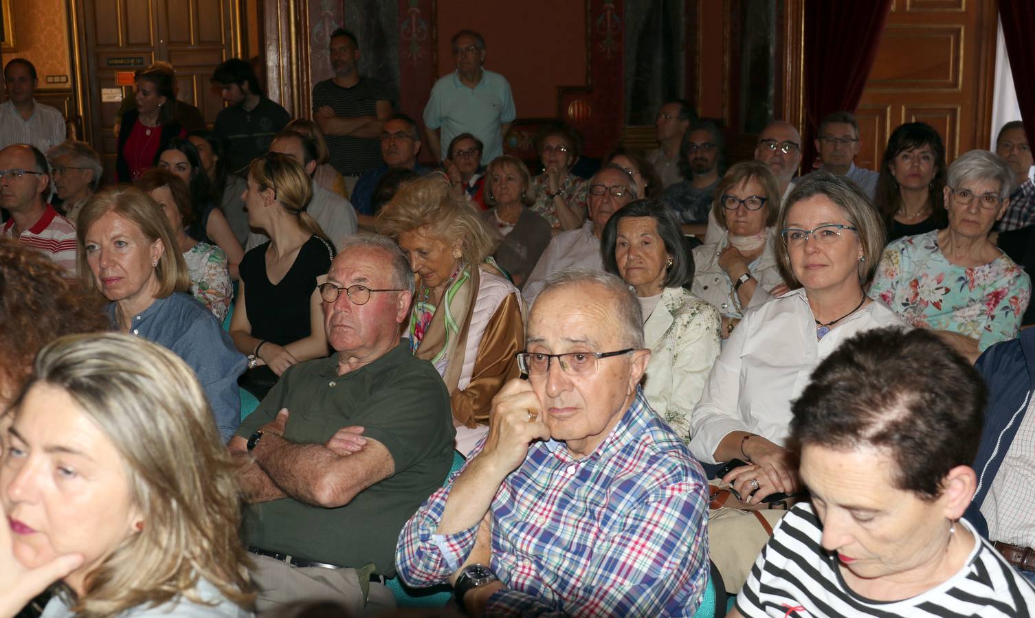La escritora presentó su libro 'Imperiofobia y leyenda negra' en el Salón del Trono del Palacio Real