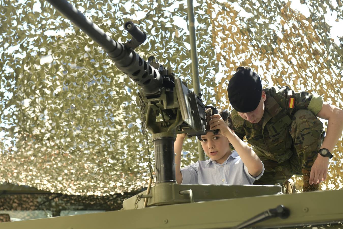 Fotos: Desfile de las Fuerzas Armadas en Valladolid