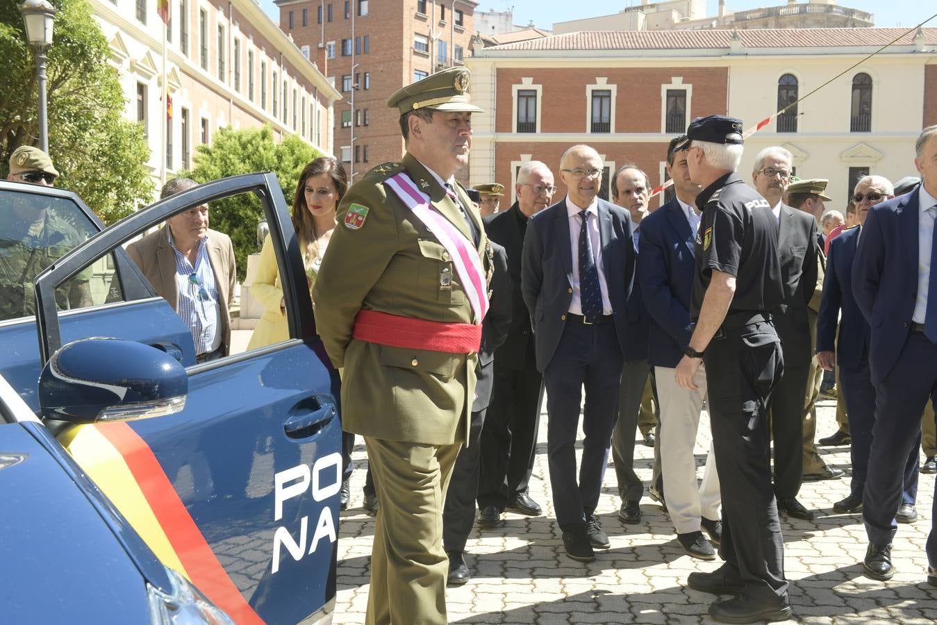 Fotos: Desfile de las Fuerzas Armadas en Valladolid