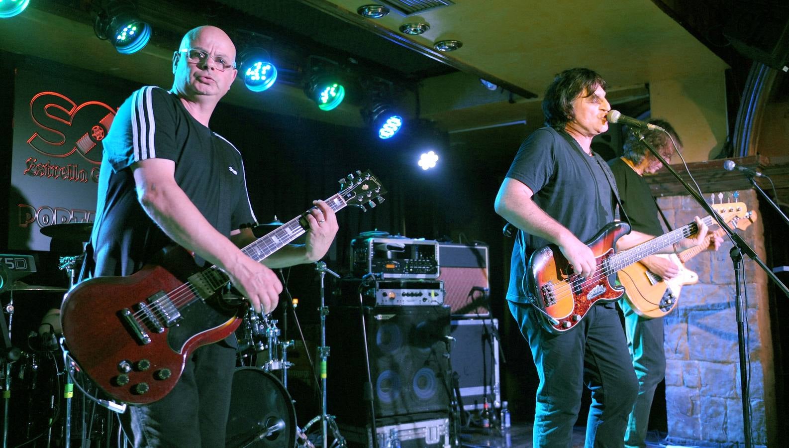 Fotos: The Chameleons UK en la sala Porta Caeli de Valladolid