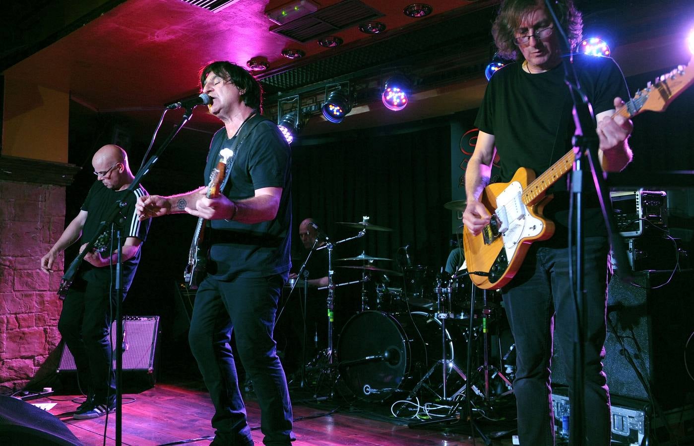 Fotos: The Chameleons UK en la sala Porta Caeli de Valladolid