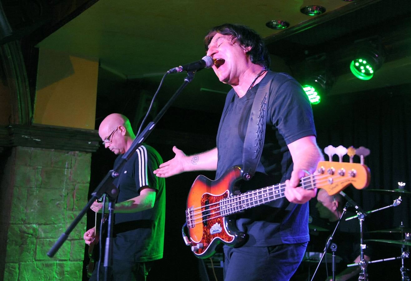 Fotos: The Chameleons UK en la sala Porta Caeli de Valladolid