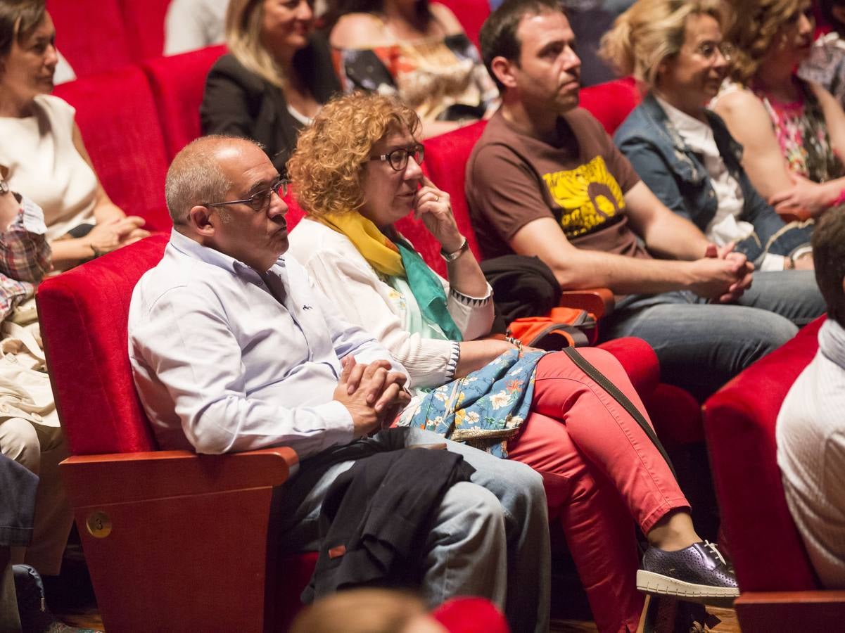 Fotos: La fotógrafa Henar Sastre presenta el libro&#039;Sobre escritores&#039;, una recopilación de 108 retratos de literatos que han visitado Valladolid