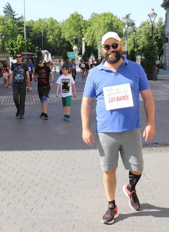 Más de 1.500 personas se han inscrito en esta marcha popular organizada de manera conjunta por El Norte de Castilla y por la Federación de Atletismo de Castilla y León con el espíritu de recorrer los algo más de cinco kilómetros del trazado por las calles más emblemáticas de la ciudad