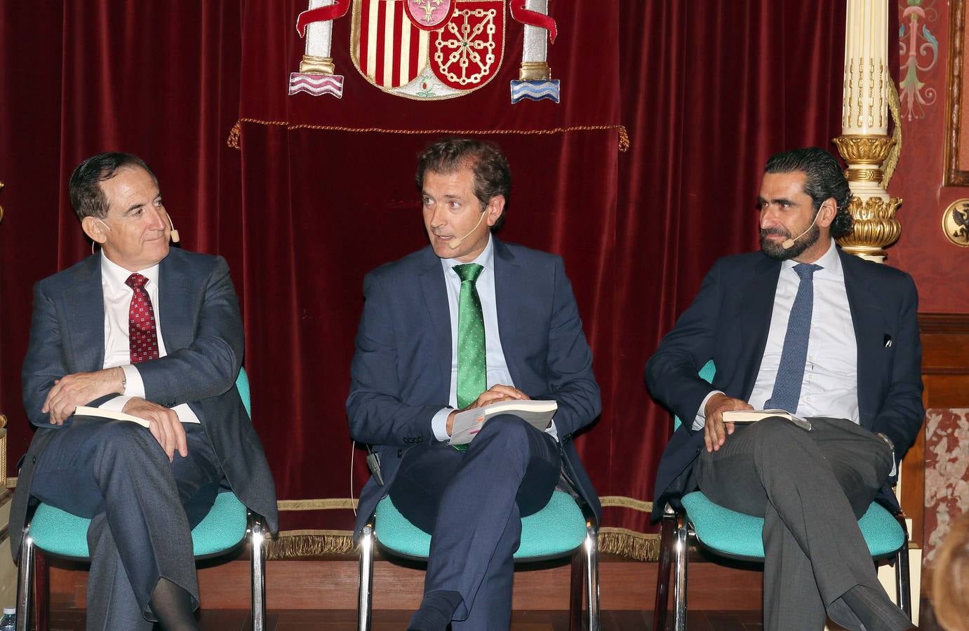 Los autores hablaron sobre la generación de las canas, la nueva edad que revolucionará en el futuro el modelo social