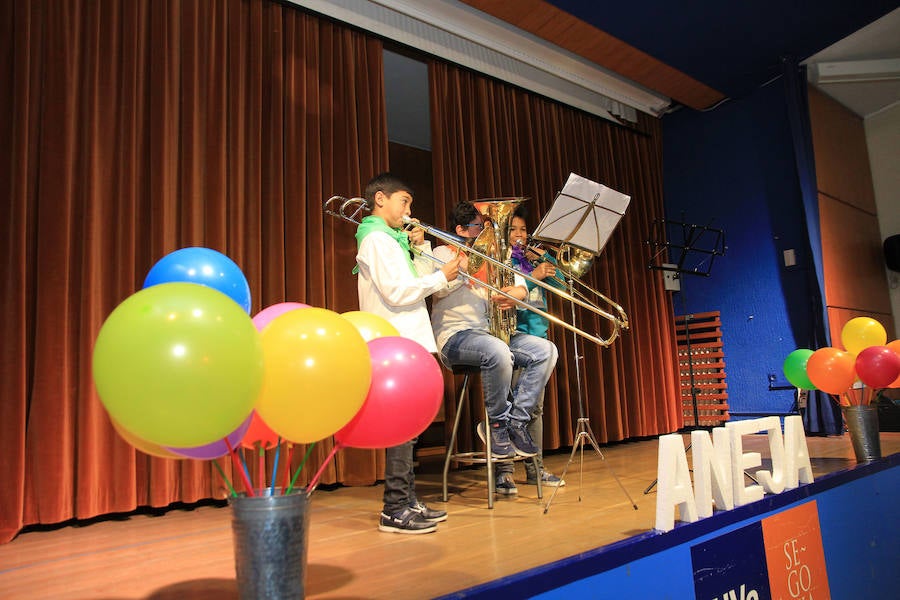 Fotos: El colegio La Aneja cumple medio siglo