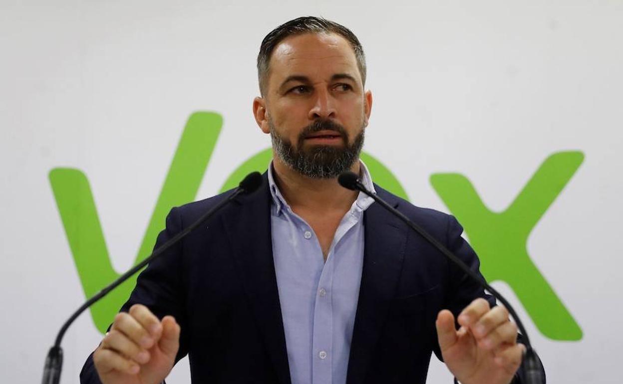 Abascal expresa el respeto a los ediles de Vox en Burgos y escuchará «atentamente» sus razones